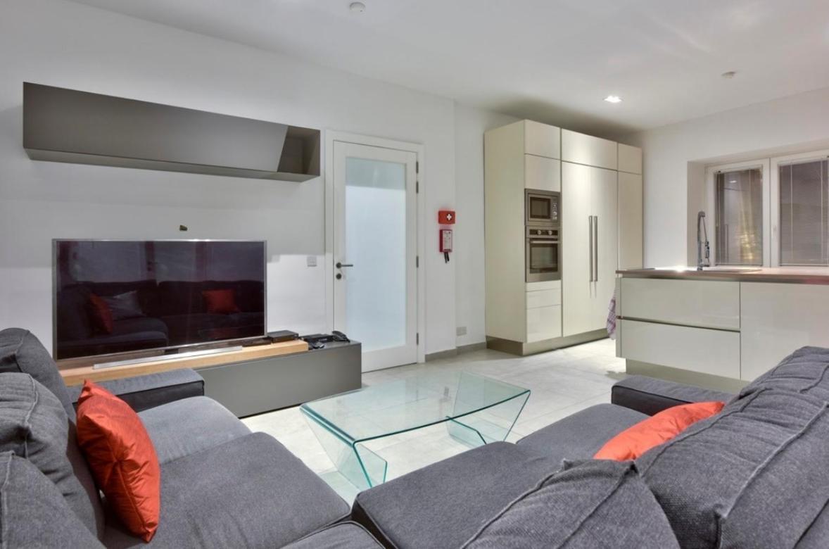Modern 3 Bed & 2 Bth Apt Sliema Esterno foto
