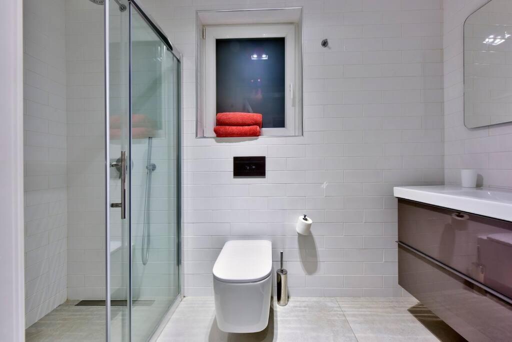 Modern 3 Bed & 2 Bth Apt Sliema Esterno foto